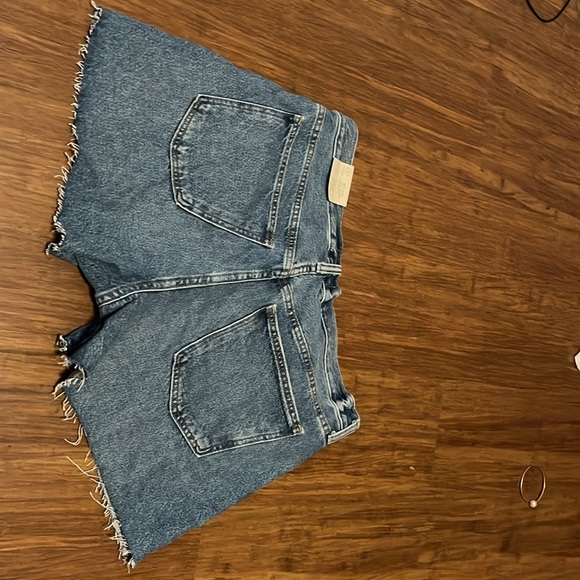 Brand new no stains or tarnish - Picture 2 of 5